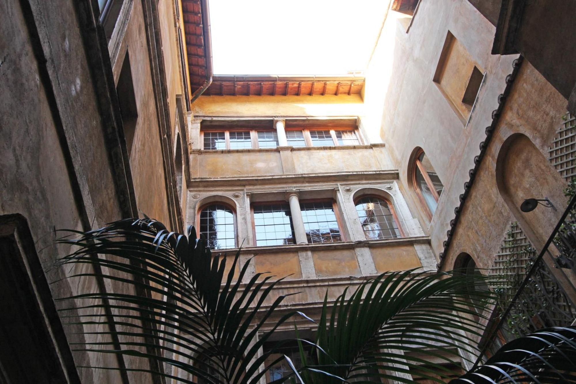 Apartment Centro Storico - Palazzo Avila '500