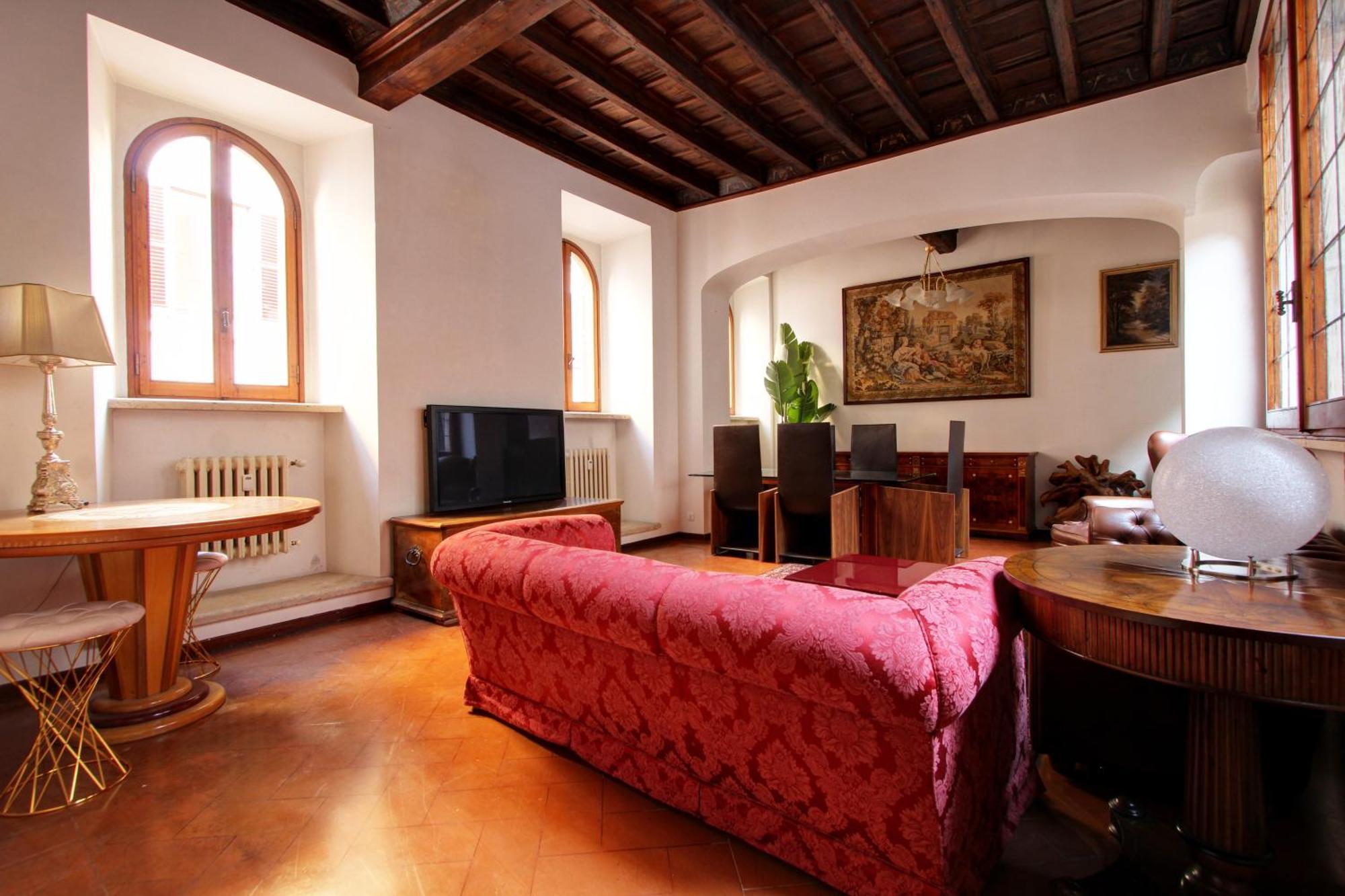 Apartment Centro Storico - Palazzo Avila '500 Rom