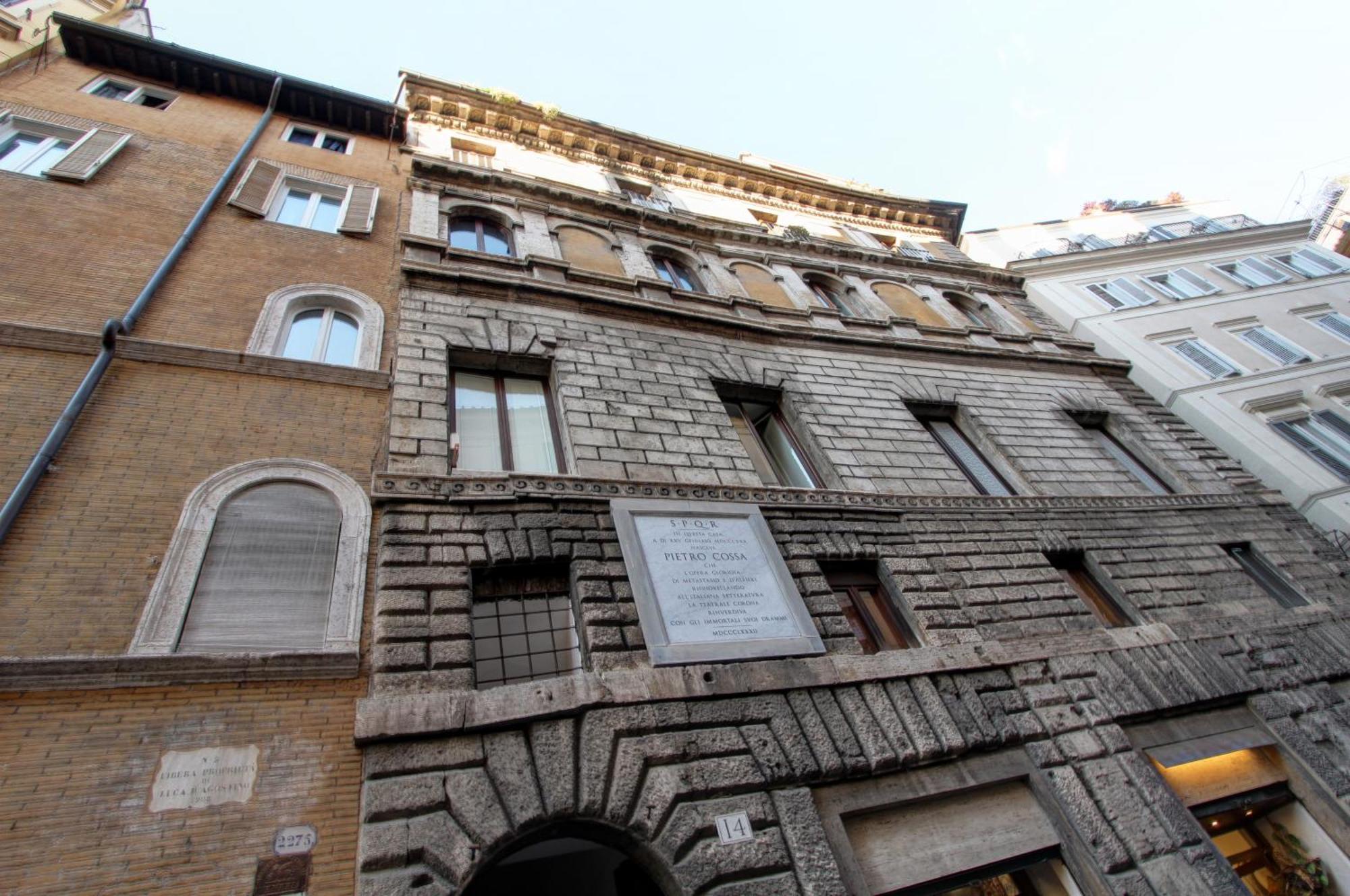 Centro Storico - Palazzo Avila '500 Apartment